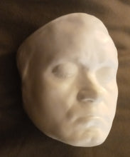 Cargar imagen en el visor de la galería, Beethoven life mask / life cast (Resin) Ludwig van Beethoven&#39;s Life Mask Cast