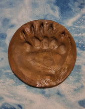 Cargar imagen en el visor de la galería, Grizzly Track #3B (Light Brown) MC Paw Print Grizzly Track B W Shull 10.75" Diam Rare Plaster Bear footprint track cast replica