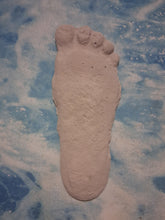 Load image into Gallery viewer, 1967 Bigfoot Titmus/Gimlin cast 10/29/1967