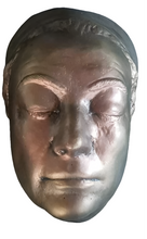 Cargar imagen en el visor de la galería, Joan Crawford Mommie Dearest Life Mask Death mask life cast Resin