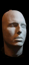 Laden Sie das Bild in den Galerie-Viewer, Tom Cruise Life Mask / Life Cast Top Gun Life size bust  Vanilla Sky Life Face Mask