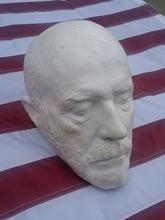 Laden Sie das Bild in den Galerie-Viewer, Lee: Death mask of Robert E. Lee Life Mask Cast