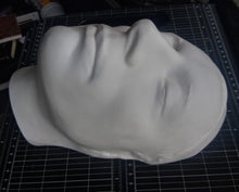 Charger l'image dans la galerie, (Resin) John Keats Death Cast Life Mask Death Cast
