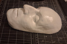 Load image into Gallery viewer, George Washington Llife Mask Death Cast Face Head Cast 1785