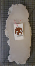 Cargar imagen en el visor de la galería, 1995 Rawley Springs, Virginia Bigfoot cast replica