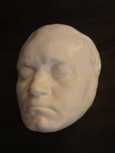 Laden Sie das Bild in den Galerie-Viewer, Beethoven life mask / life cast (Plaster) Ludwig van Beethoven&#39;s Life Mask Cast