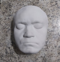 Charger l&#39;image dans la galerie, Beethoven life mask / life cast (Plaster) Ludwig van Beethoven&#39;s Life Mask Cast