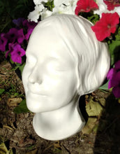 Cargar imagen en el visor de la galería, L&#39;Inconnue de la Seine Face Cast Life Mask (Lifesize) Death mask life cast