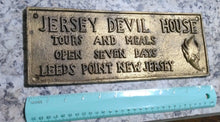 Laden Sie das Bild in den Galerie-Viewer, Jersey Devil House Cast &quot;Iron&quot; Wall Plaque Leeds Point NJ folklore history