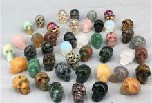 画像をギャラリービューアに読み込む, Natural Quartz Crystal mini Skull Carved Crystal Skull Various colors Healing Properties