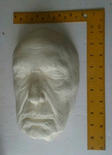 Charger l&#39;image dans la galerie, Vincent Price life mask life cast (Older)