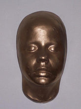 Cargar imagen en el visor de la galería, Blair, Linda Blair life mask &quot;The Exorcist&quot; life cast