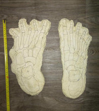 Load image into Gallery viewer, 1969 Bigfoot &quot;Cripple Foot&quot; cast
