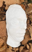 Laden Sie das Bild in den Galerie-Viewer, (Plaster) John Dillinger Death Mask Cast Life Cast LifeMask Death mask life cast (Plaster)